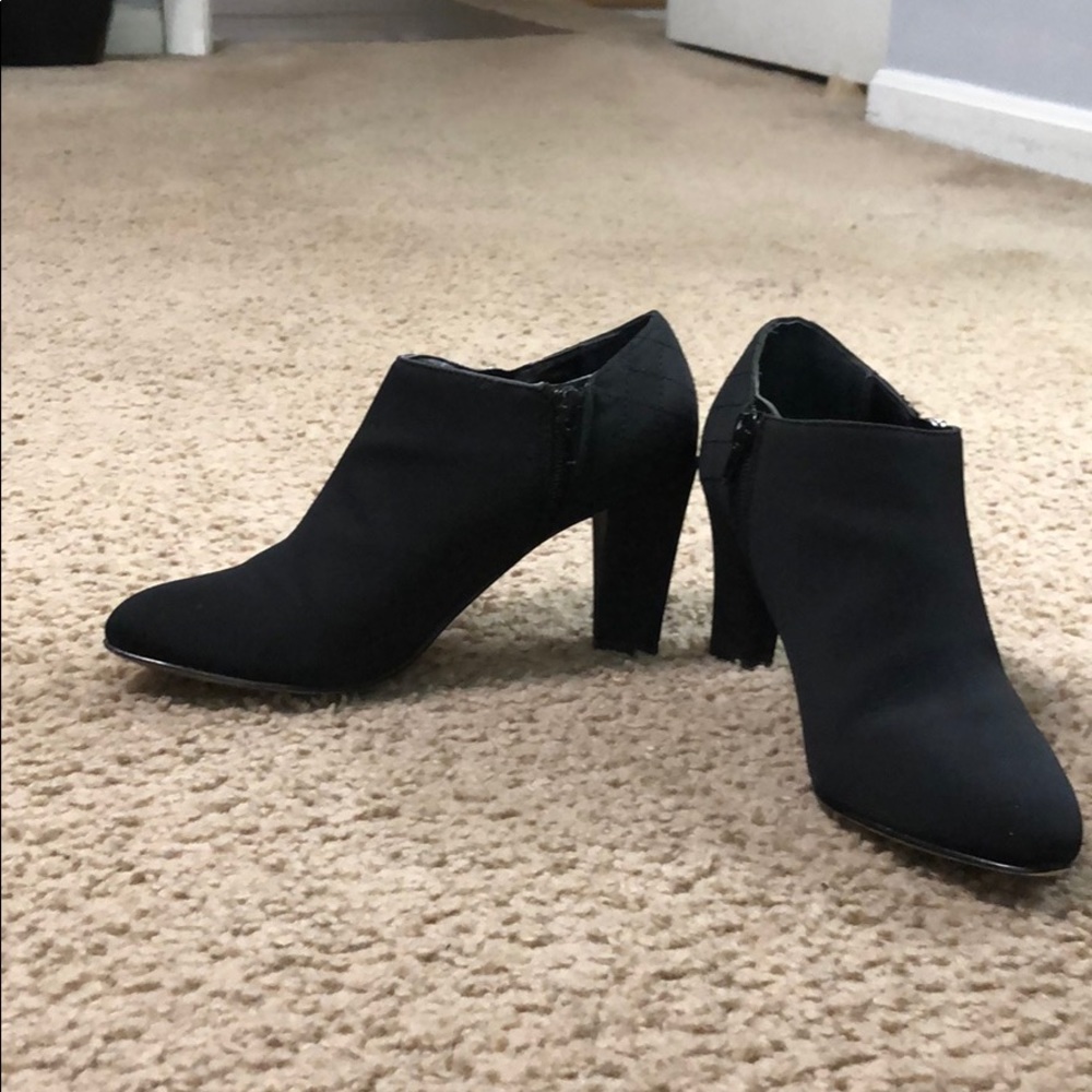 Unisa Heeled Booties